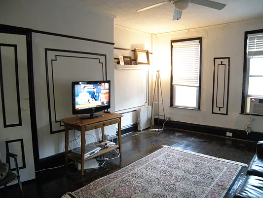 Rented by Leiter Realty Group LLC | media 16