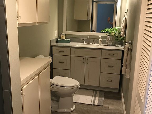 4th image of 2490 S Ola Vis APT 32