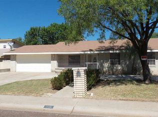 106 Kansas St, Laredo, TX 78041