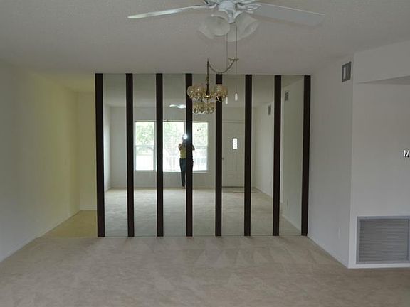 3rd image of 2449 Columbia Dr APT 45