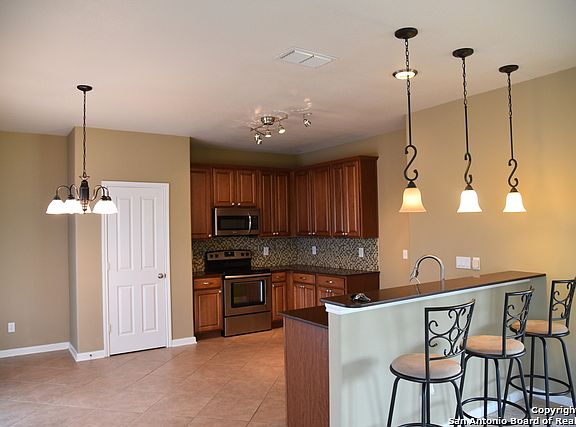 5th image of 12922 Fairacres Way