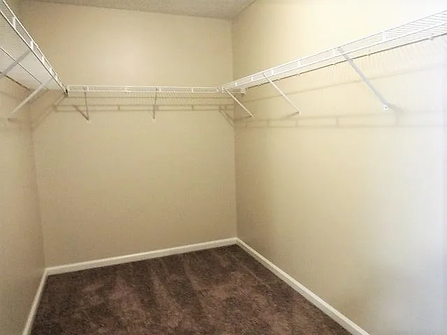 13491 W Ashford Wood Ct — Photo 12
