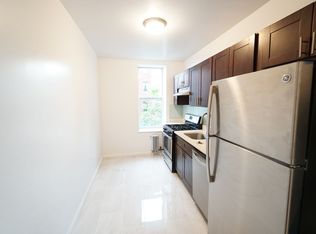 946 Nostrand Ave #2B, Brooklyn, NY 11225