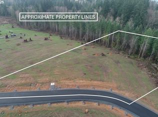 196 Ash Mountain Dr #2, Castle Rock, WA 98611