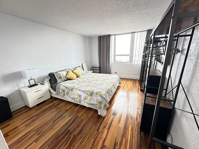 1500 Bay Rd #1408 — Photo 12