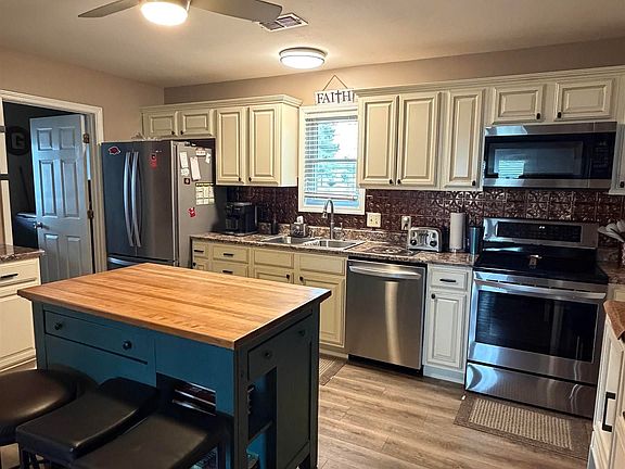 4th image of 5211 Nathan Dr