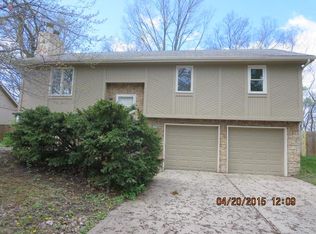 7602 NW Rhode Ave, Kansas City, MO 64152