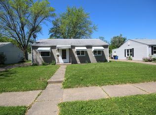 1009 40th St, Moline, IL 61265