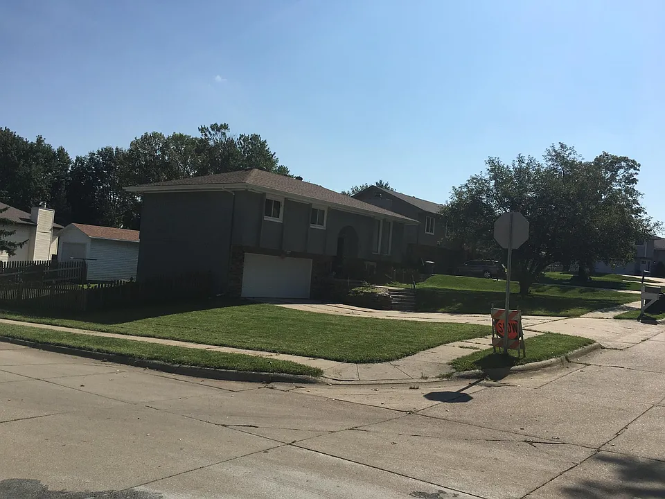 15730 Hascall Cir