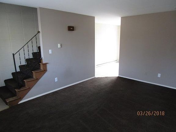 2nd image of 330 Calumet Ave APT 12