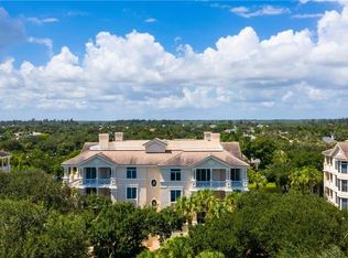 601 N Swim Club Dr PH B, Indian River Shores, FL 32963