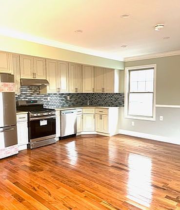 4th image of 14634 177th St