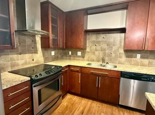 4213 Clark Ave APT 4, Kansas City, MO 64111