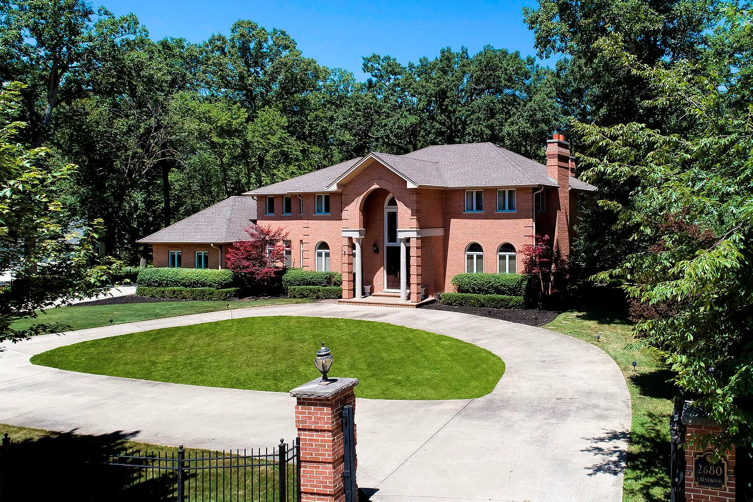 2680 Crestwood Ln photo 1