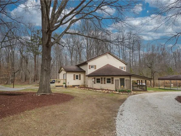 641 Peeler Dr, Randleman, NC 27317