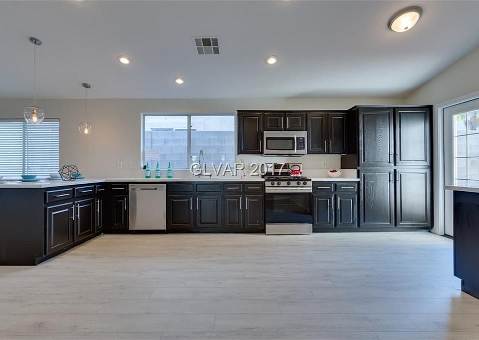1st image of 9512 Country Wine Ct