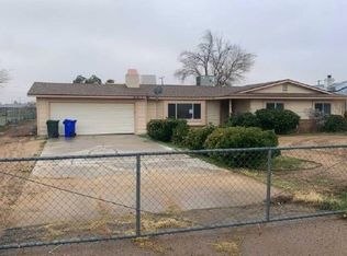 21815 Klickitat Ave, Apple Valley, CA 92307