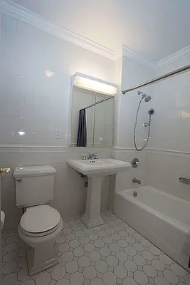 Rented by Owner | media 9