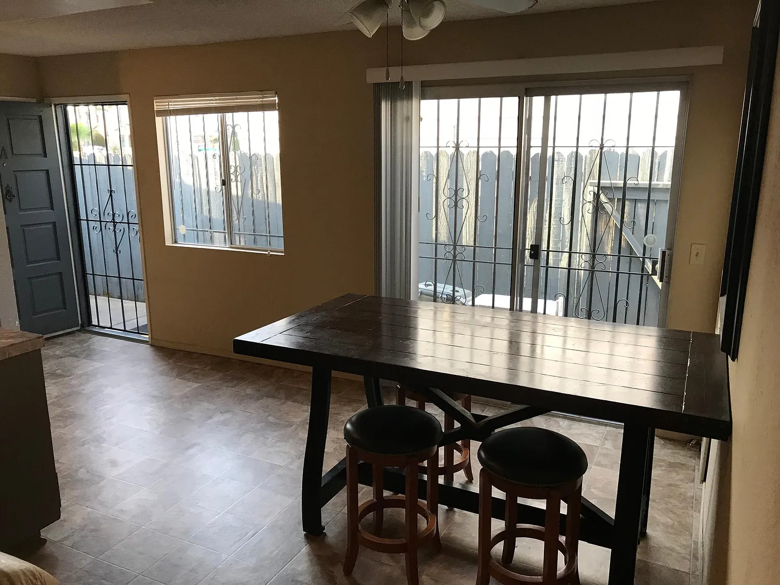 2 bed, 900 sqft, $2,695 — Photo 4