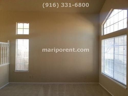 2nd image of 4812 Laguna West Way