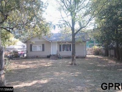 2240 S 13th St, Lincoln, NE, 68502