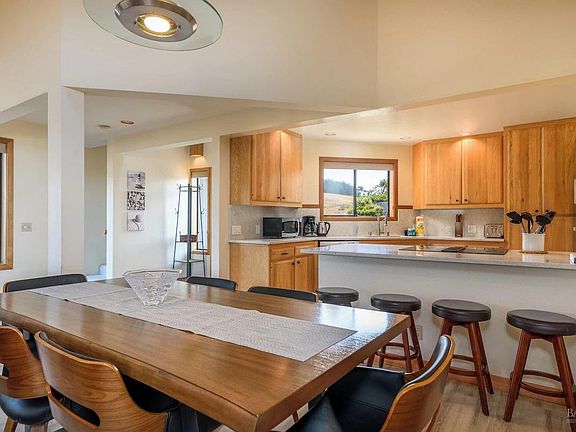5th image of 36900 Green Cove Drive