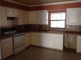2nd image of 7604 Rolling Grove Dr E