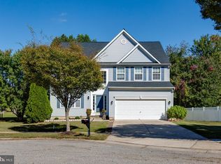 8006 Carlean Ct, Pasadena, MD 21122