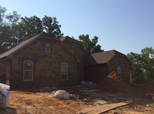 1708 Riviera Dr, Longview, TX 75605