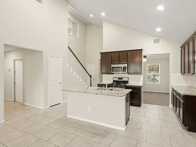 2202 Tannin Trce — Photo 8