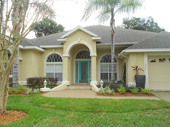2nd image of 304 Sea Moss Ln