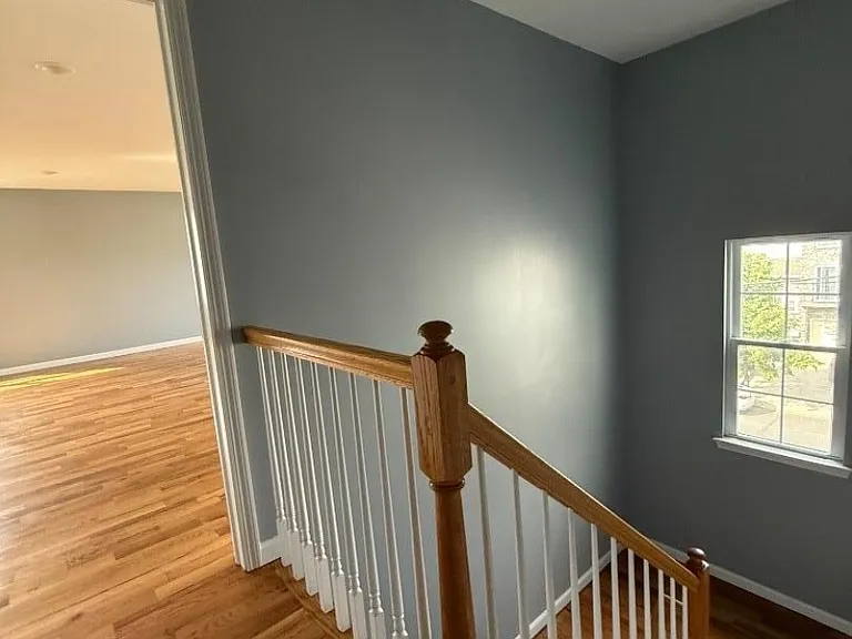 546 S Park St — Photo 13