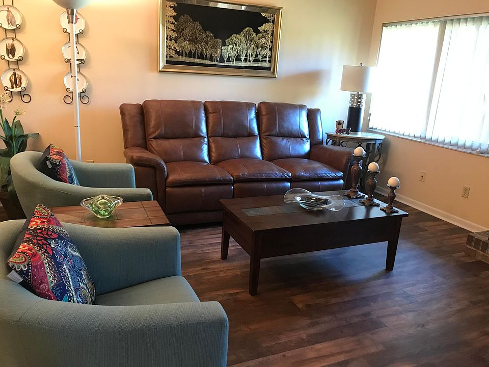 1st image of 4 Escondido Cir Unit 36