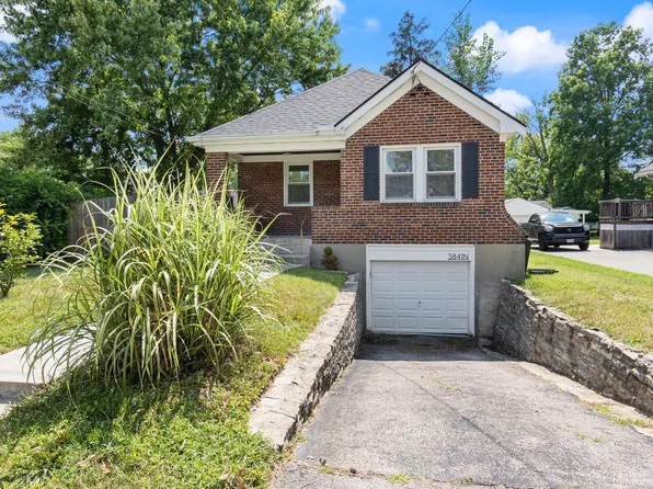 3841 N Berkley Cir, Cincinnati, OH 45236