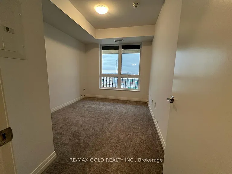 101 Golden Eagle Rd #410 — Photo 14