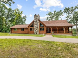 1015 Bald Eagle Lake Rd, Ortonville, MI