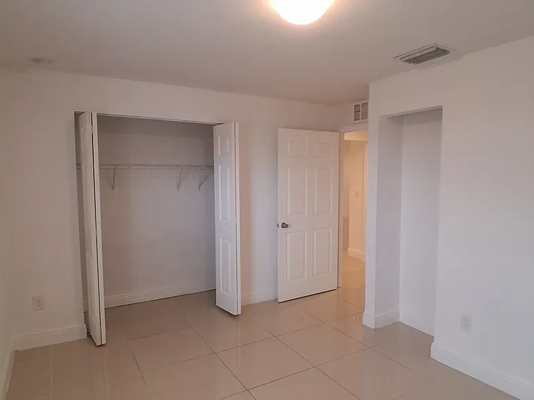 9007 Meadow Cir — Photo 12