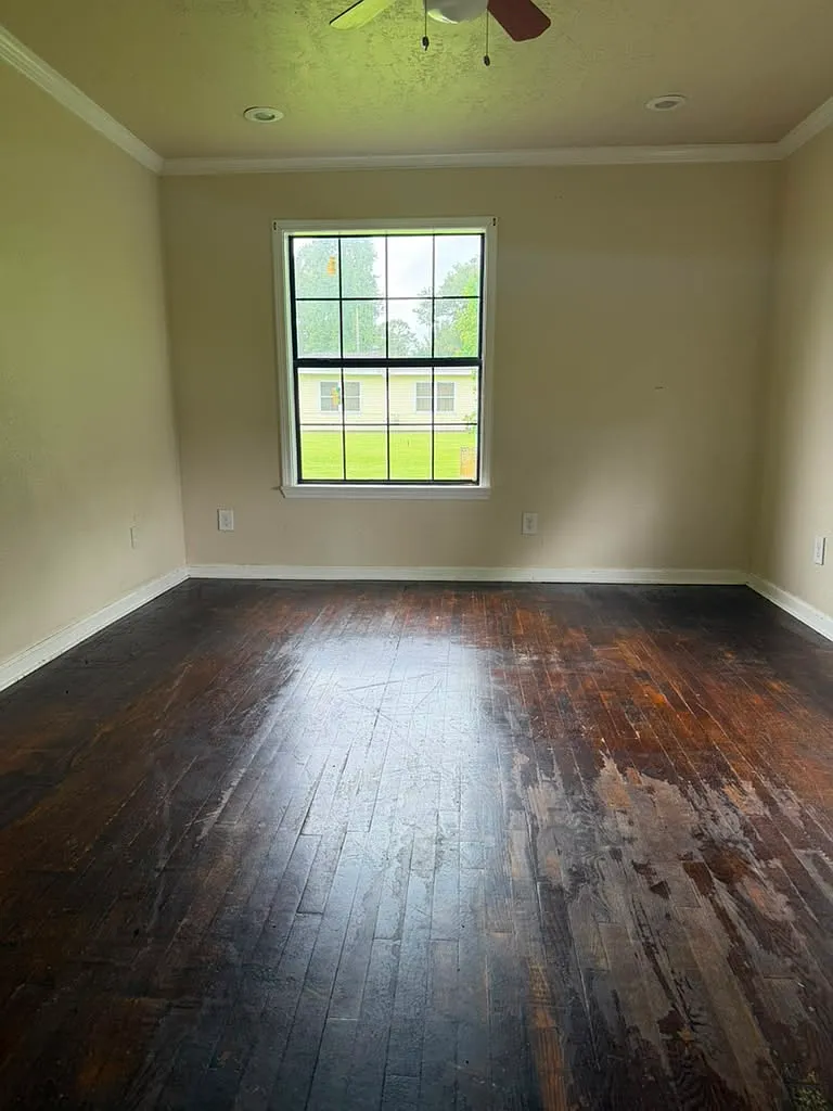 2 bed, 1200 sqft, $1,100 — Photo 4