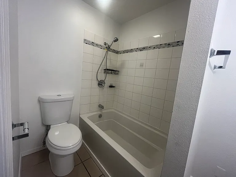 17803 N Fruitport Rd — Photo 16