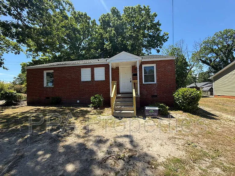 221 Willow Ave — Photo 15