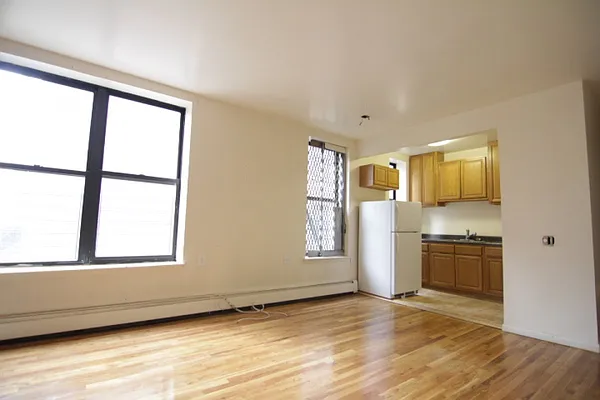 Rented by Bohemia Realty Group | media 7