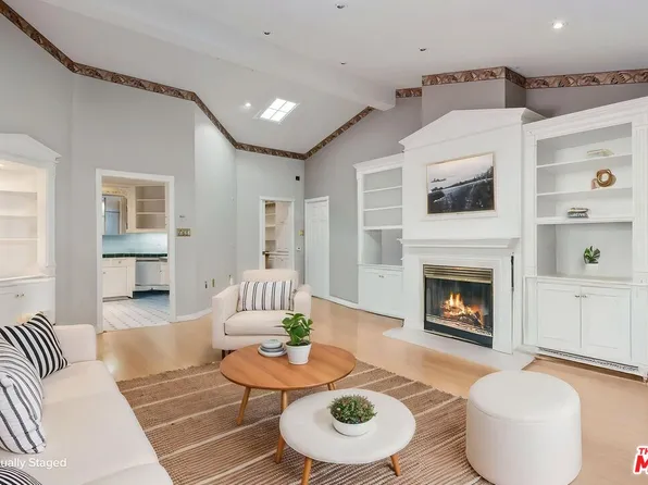 877 Montecito Dr, Los Angeles, CA 90031