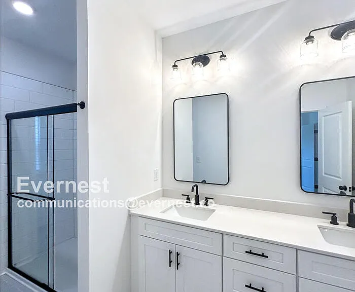 630 Austin Dr — Photo 4