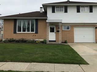 184 Vern Ln, Cheektowaga, NY 14227