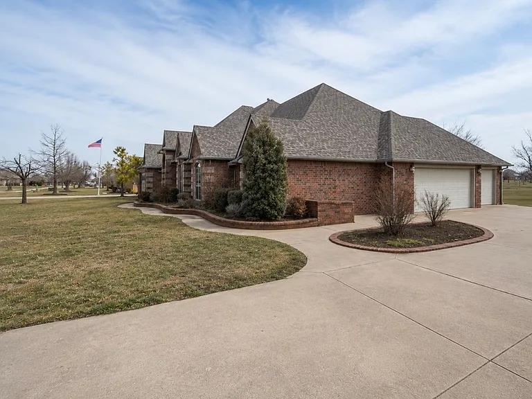 1412 Quail Lake Way — Photo 3