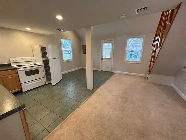 1 bed, 700 sqft, $1,850 — Photo 3