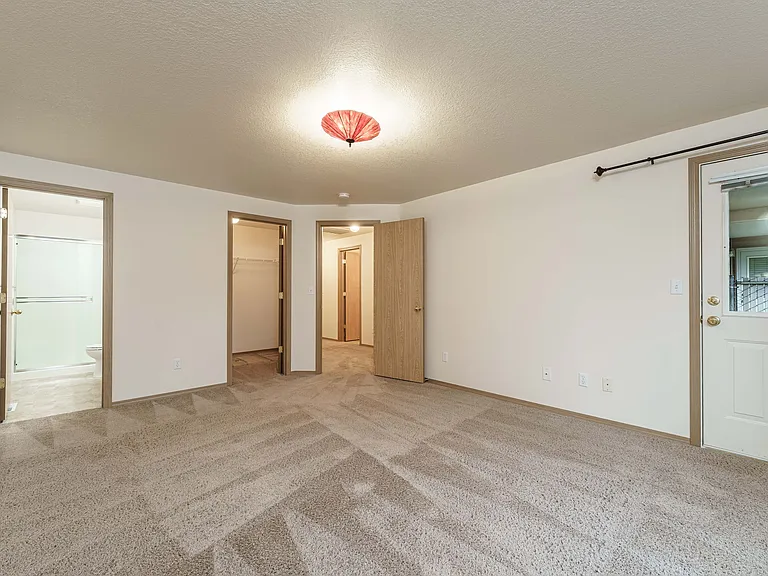 11703 NE 32nd St #11703 — Photo 21