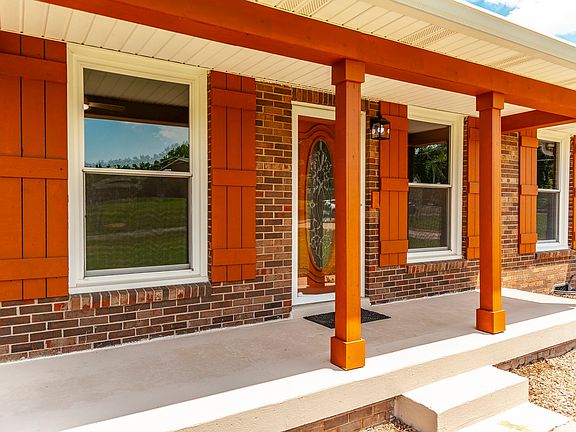 5th image of 109 Valleyview Dr