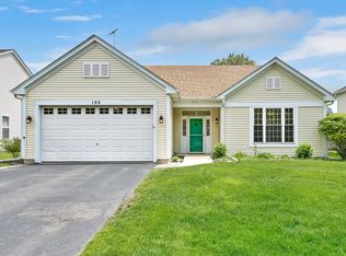 132 Sycamore Dr, Bolingbrook, IL 60490