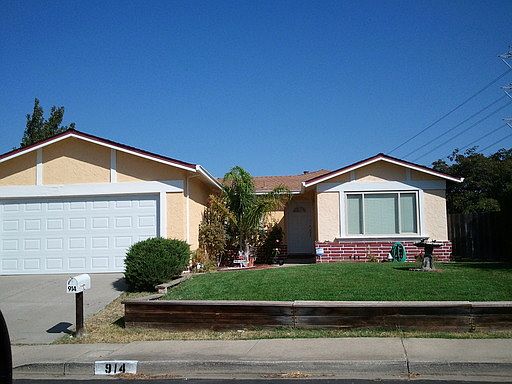 1st image of 914 Rosewood Ct